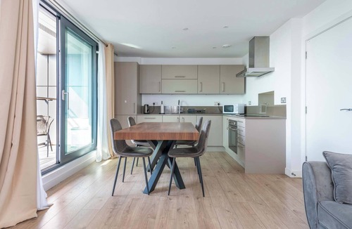 Livesey Apartment | Brand-new contemporary flat in Bermondsey