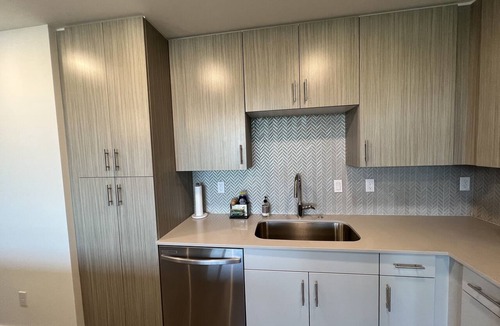 Central Sarasota Condo | Brand new deluxe Sarasota condo close to everything!