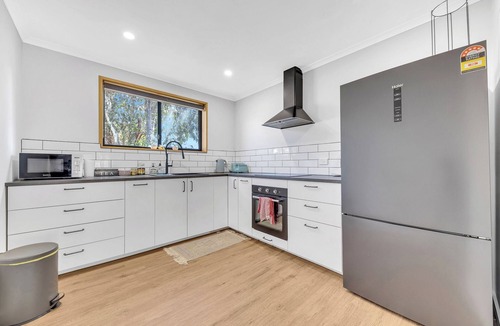 Bannockburn Cottage | Brand New Family/Work Cottage 3Bed1.5Bath 1King size with Tv 2 queen size bed