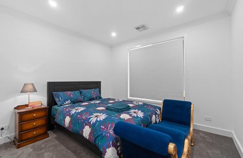 Oakden House | Brand New Guest House, Modern, Stylish & Comfortable
