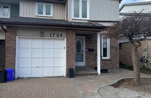 Pickering Apartment | Brand new luxurious basement studio apartment 5 minutes away from Frenchman’s