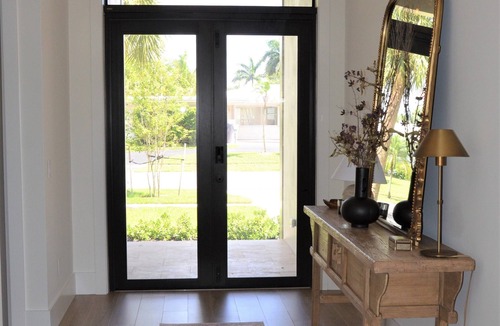 Garden Isles Villa | Brand New Modern - Luxe Waterfront Villa