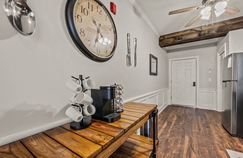 Wallingford Center Apartment | Brand New Platform #1