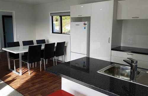Franz Josef Glacier House | Brand new, three bedroom home - Franz Josef