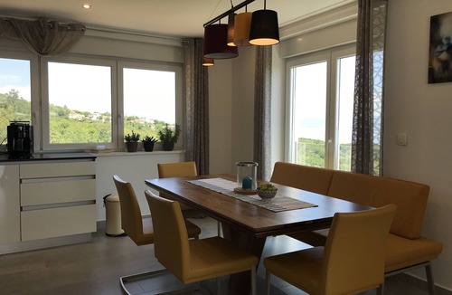 Zagore Apartment | Brand new, with infinity pool, right by the pool