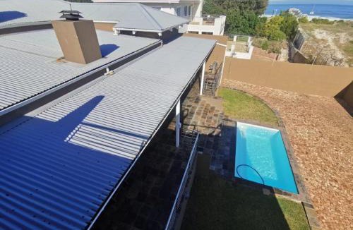 Sandbaai House | Brander View