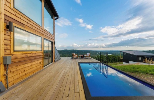 Omaha Ski Chalet | Branson A-Frame | LakeView·HotTub·Pool