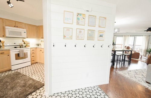 Table Rock Condo | Branson Boho 1 Gated on GROUND FLOOR FULLY REDONE 2 king beds, 2 full bath!
