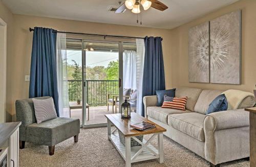 Branson House | Branson Condo on Golf Course w/Pool Access!