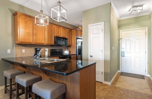 Table Rock Condo | Branson Lakefront Luxury | Water Views