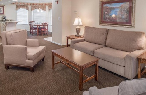 Table Rock Villa | Branson | Relaxing Lake Retreat | Pool + Lake