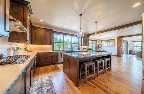 Powell Butte House | Brasada Quail Run - Sleeps 10, Bicycles, PingPong