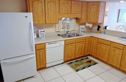 Destin Condo | "Breakers East 205"~Spacious 2BR/2BA Gulf Front Condo Beach setup included