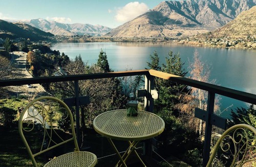 Queenstown Bed & Breakfast | Breakfast at Tiffanys