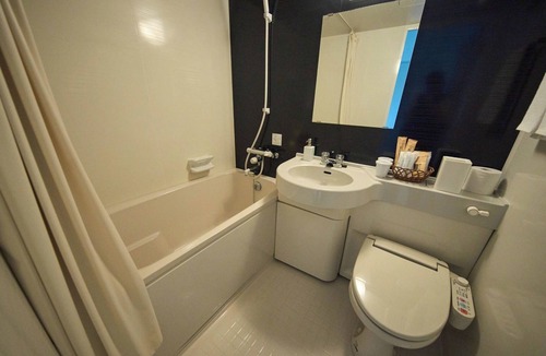 Taiji Hotel | Breakfast included 2nd floor standard twin with bath and toilet/Higashimurogun Wakayama
