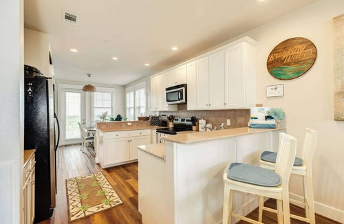 Red Fish Cove Condo | Breaking Waves - Open Airy Beautiful Ocean Views!