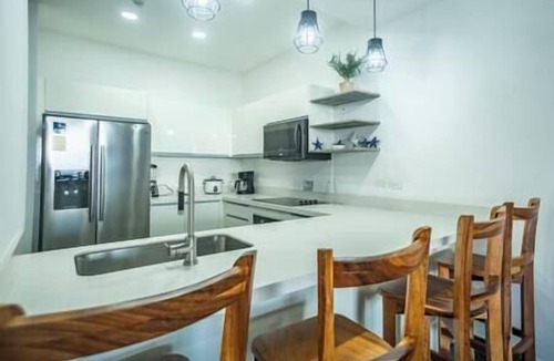 Barrio Los Faroles Apartment | Breakwater Point 502