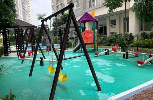 Las Pinas Apartment | Breathing Space Staycation at South Residences Las Piñas City 1BR