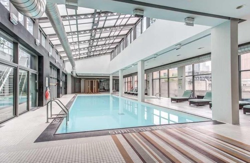 Bay Cloverhill Apartment | Breathtaking 2BR Condo Downtown with Free Parking