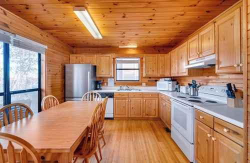 Celina Cabin | Breathtaking 4 Bedroom Chalet .5 Miles from Dale Hollow Lake #1