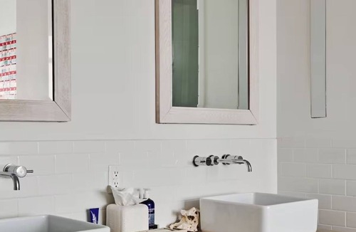 Long Branch Hotel | Breathtaking Beach Close from Your Door Steps | Suite w/Living area