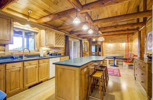 Center Conway Cabin | Breathtaking Cabin & Views