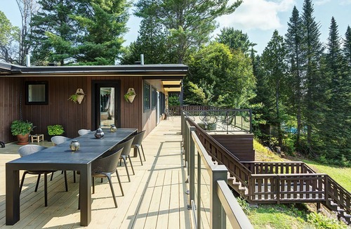 Esterel Ski Chalet | Breathtaking chalet with stunning views and direct access to a lake!
