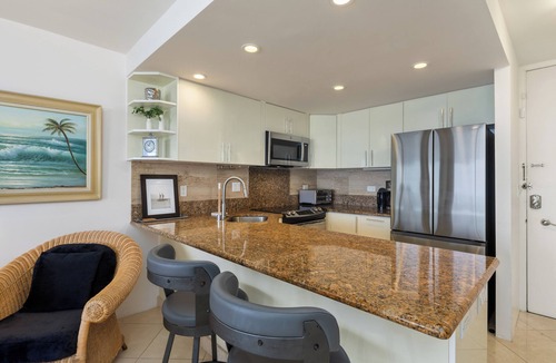 Waikiki Condo | Breathtaking Ocean and Yacht Harbor Views! #1482