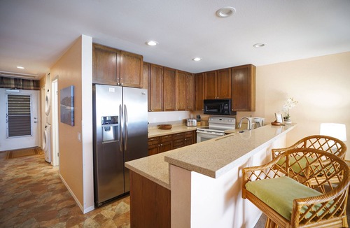 Wailua Condo | Breathtaking Oceanfront Views from Top Floor Condo at Wailua Bay View – A Coastal Paradise!