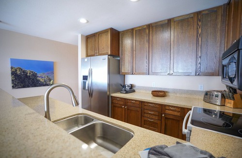 Wailua Condo | Breathtaking Oceanfront Views from Top Floor Condo at Wailua Bay View – A Coastal Paradise!