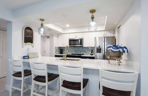Beachview Country Club Estates Condo | Breathtaking Panoramic Gulf Views on Sanibel - Sundial D401
