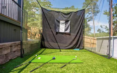 Conestee House | Breathtaking Private Lakefront House with Swim Spa, Pickleball Court, Game room & Theater, Sauna, Dock, Firepit and Golf Putting Green