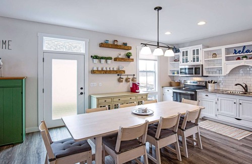 Ottawa House | Breathtaking River View
