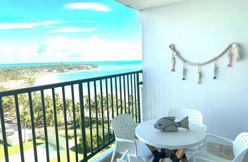 Luquillo Apartment | Breathtaking view (12th Floor). Ocean front beautifully decorated!