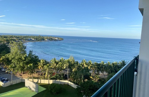 Luquillo Apartment | Breathtaking view (12th Floor). Ocean front beautifully decorated!