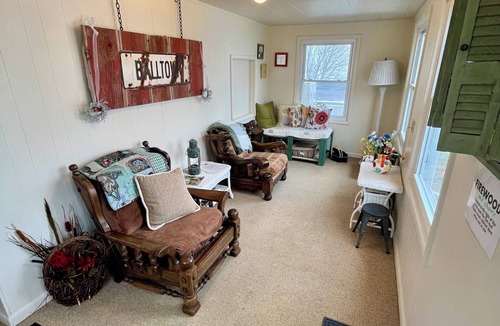 Sherrill House | Breathtaking view and pet-friendly. Charming 3-bedroom house