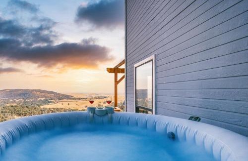 El Dorado Hills House | Breathtaking view of the Hills with HotTub, Pool and Pool Table