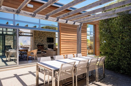 Wanaka House | Breathtaking Views and Design