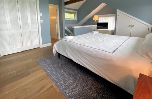 Bromley Mountain House | Breathtaking views from Bromley's Ridges Top Shelf