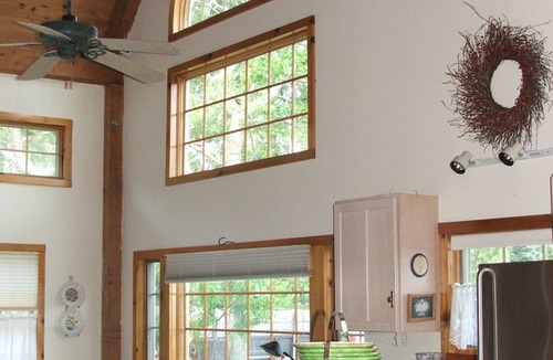Cedar Bushes Cottage | Breathtaking views of Cape Cod Bay/PTown, High on Manomet Bluffs