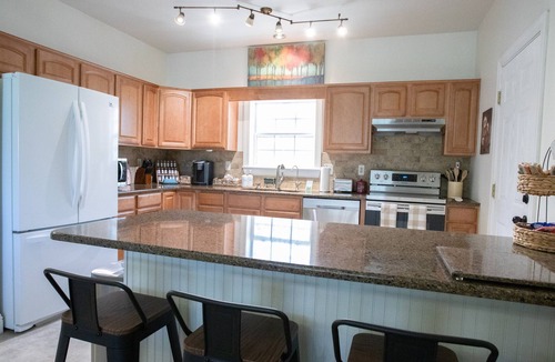 Townsend Cabin | Breathtaking views Smoky Mountains near Gatlinburg, PIdgeon Forge & Dollywood.