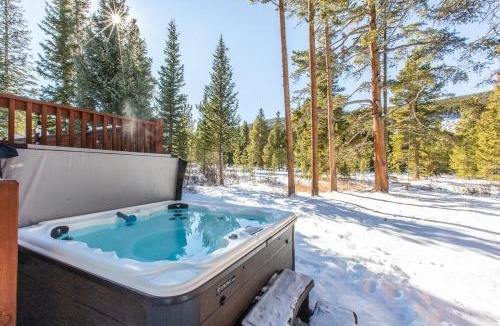Blue River House | Breckenridge Modern A Frame with Spa, Sauna, Views