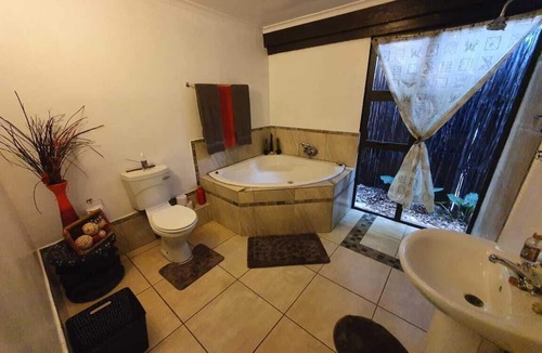 Edenvale House | Breena BnB Guest House