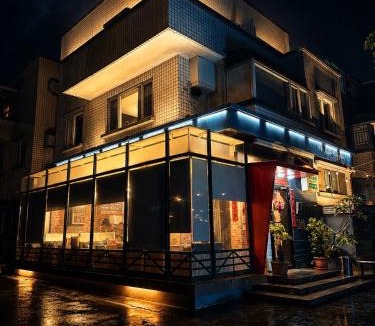 Jinning House | Breeze and Waves Hostel