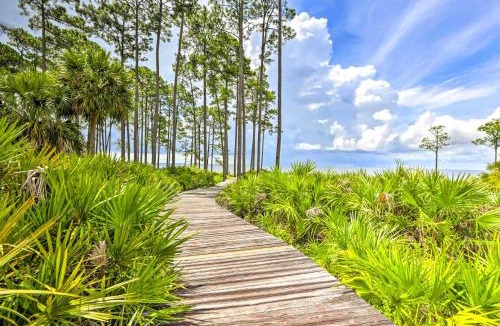 Panacea House | Breezy Home w/Grills, Pool & Beach Access!