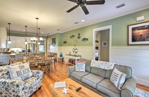 Panacea House | Breezy Home w/Grills, Pool & Beach Access!