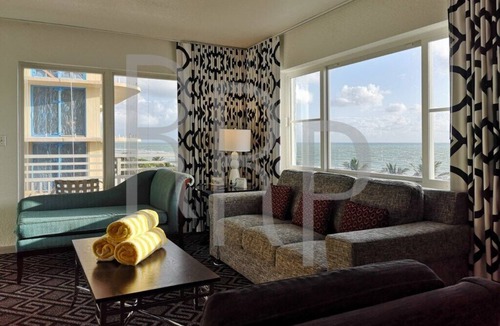 Surfside Condo | Breezy Solara Surfside, 2 Bedroom Oceanfront Resort