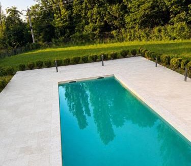 Sighisoara Villa | Breite Privée Forest and Pool Retreat