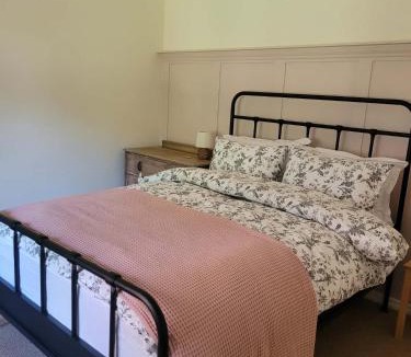 Penrith Apartment | Brent Top