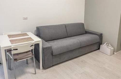 Porta Tenaglia Apartment | Brera Moscova White